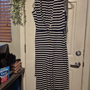 Striped Black and White Sleeveless Maxi Dress